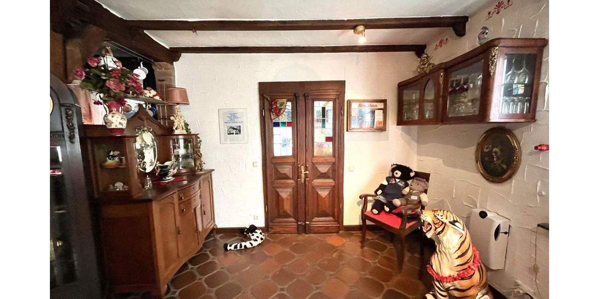 Einfamilienhaus Duisburg Beeck - 5 Zimmer, 126 m&sup2;, 295.000&euro; | Angebot:25302685