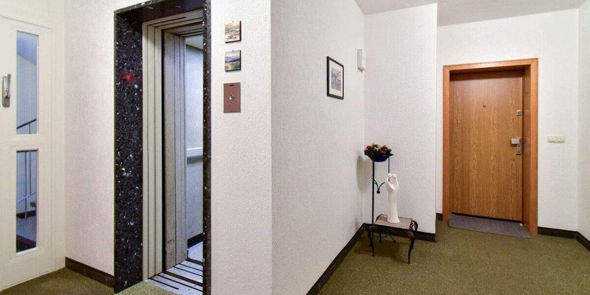 Etagenwohnung Essen / Margarethenhöhe Margarethenhöhe - 4 Zimmer, 106 m&sup2;, 295.000&euro; | Angebot:24736011