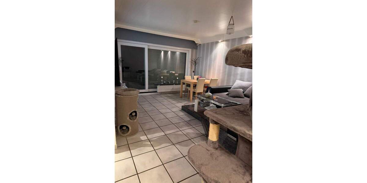 Etagenwohnung Castrop-Rauxel Henrichenburg - 3 Zimmer, 86 m&sup2;, 149.000&euro; | Angebot:24708435