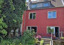 Haus zum Kaufen in Oberhausen 409.000 € 162 m²