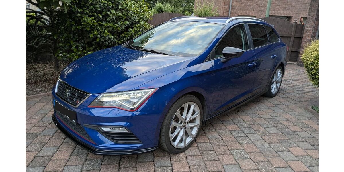 Seat Leon 125.000 km 11.790 &euro; Dinslaken 46537