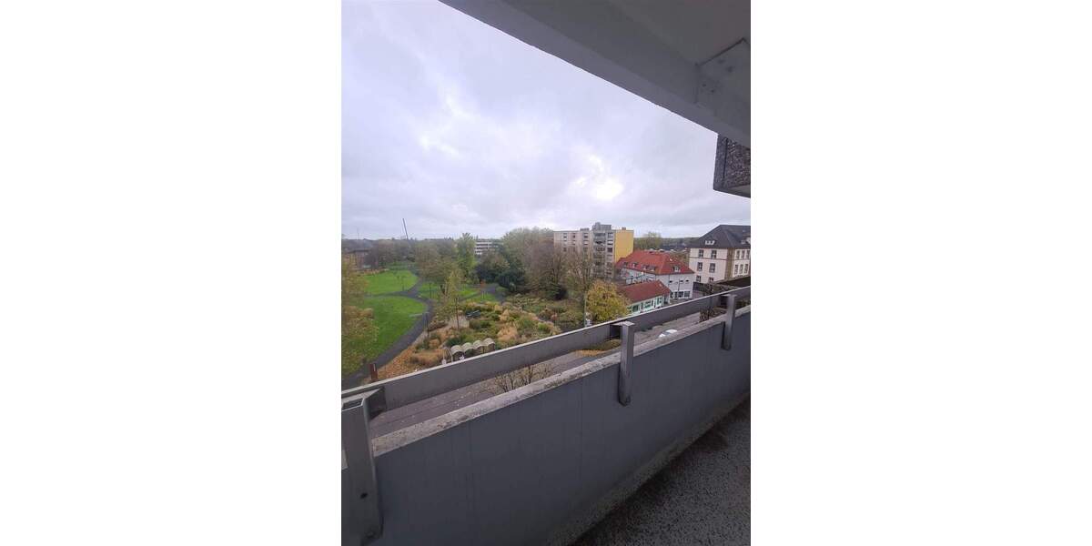 Etagenwohnung Dinslaken Innenstadt - 3 Zimmer, 81 m&sup2;, 630&euro; | Angebot:24884916