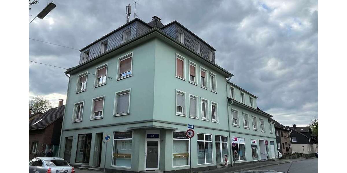 Lukratives Wohn-& Geschäftshaus mit 8 Whg, 3 Gewerben und 2 Keller Lagerflächen + Antenne in Bochum 43 zimmer
