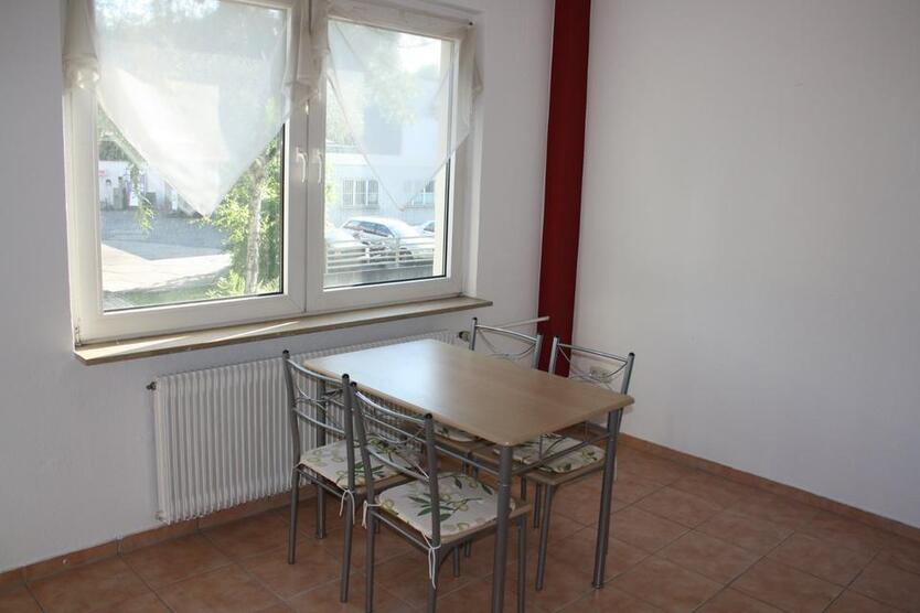 Mehrfamilienhaus – 7 WohnungEN + AUSBAUPOTENZIAL + GARTEN –BOCHUM