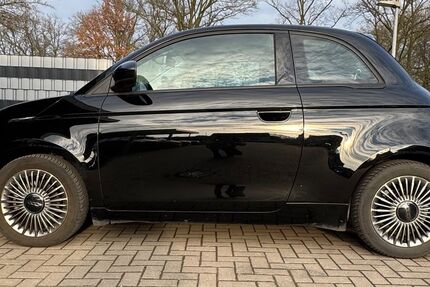 Fiat 500e 25.600 km 16.850 € Dinslaken 46539