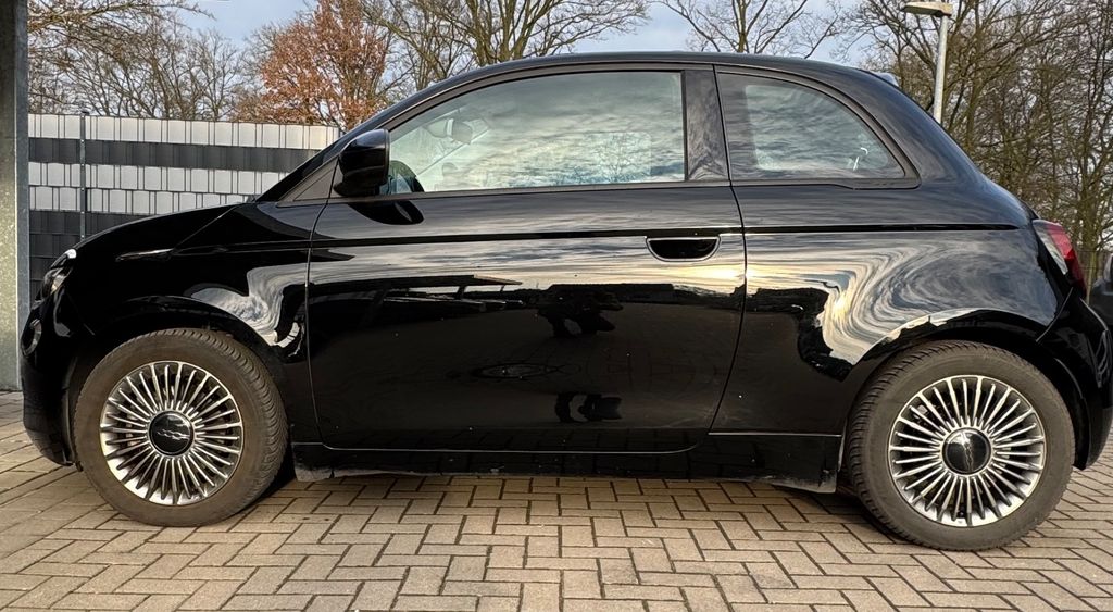 Fiat 500e 25.600 km 16.850 &euro; Dinslaken 46539