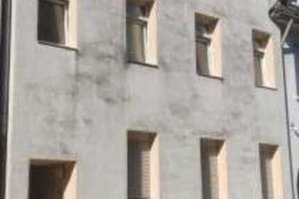 Haus Duisburg Mittelmeiderich - 6 Zimmer, 195 m&sup2;, 240.000&euro; | Angebot:27358211