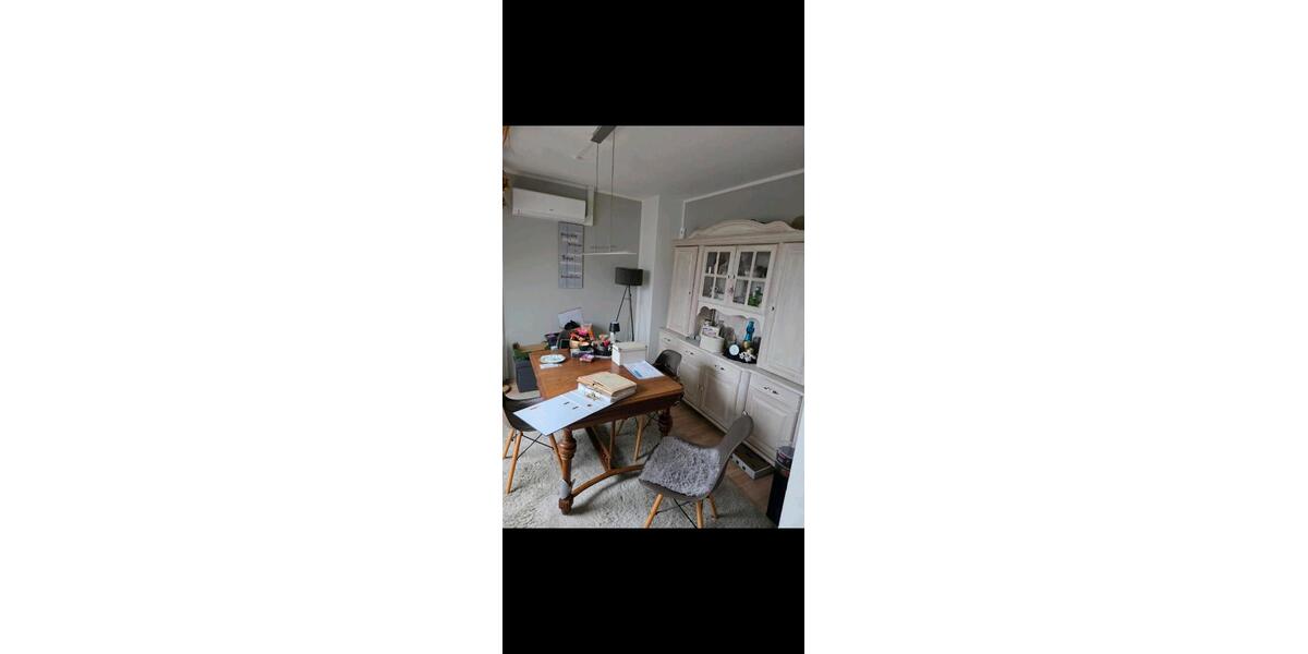 Dachgeschoßwohnung Essen Stadtbezirk IV - 2.5 Zimmer, 70 m&sup2;, 850&euro; | Angebot:27626925