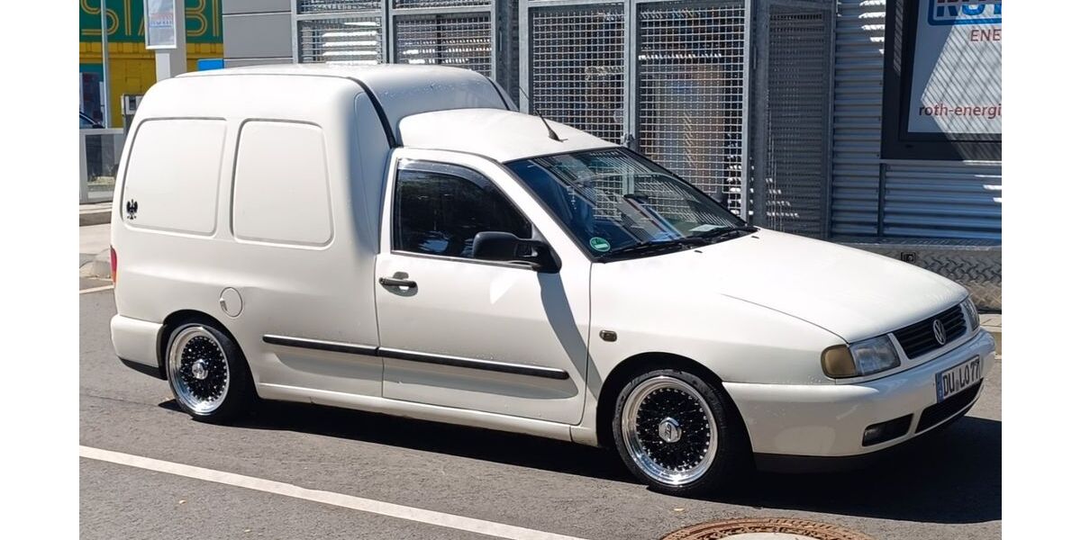 VW Caddy 152.000 km 1.999 &euro; Duisburg 47137