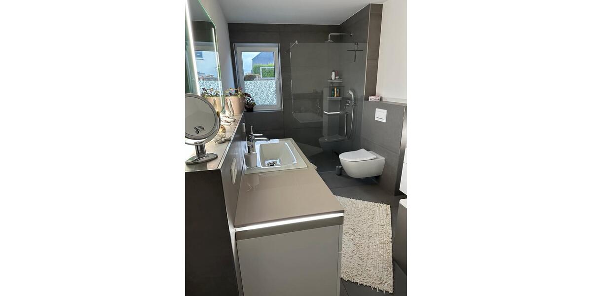 Erdgeschoßwohnung Alpen - 3 Zimmer, 127 m&sup2;, 499.000&euro; | Angebot:26183172