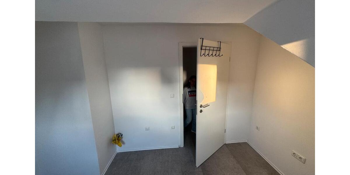 Dachgeschoßwohnung Bottrop Boy - 4 Zimmer, 58 m&sup2;, 950&euro; | Angebot:26478126