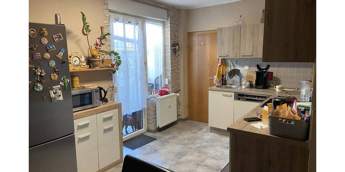 Mehrfamilienhaus, Wohnhaus Oberhausen Sterkrade-Mitte - 8 Zimmer, 201 m&sup2;, 289.000&euro; | Angebot:26908926
