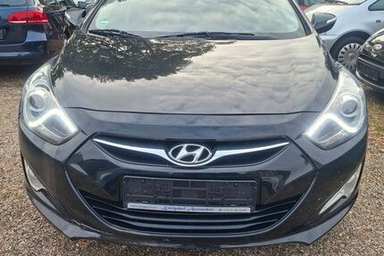 Hyundai i40 147.000 km 4.499 &euro; Oberhausen 46045