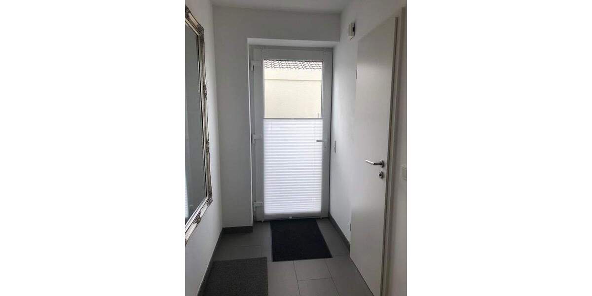 Moderne Doppelhaushälfte mit unverbaubarem Blick ins Grüne 4 zimmer