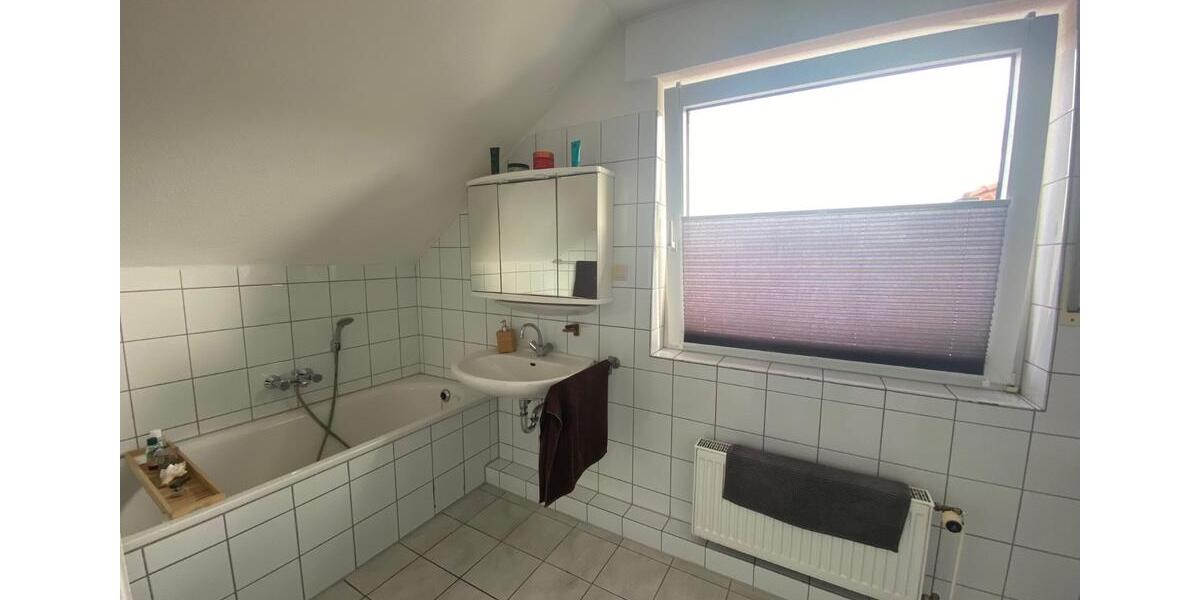 Dachgeschoßwohnung Marl Alt-Marl - 2.5 Zimmer, 78 m&sup2;, 700&euro; | Angebot:26251806