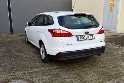 Ford Focus 176.000 km 5.900 &euro; Bochum 44803