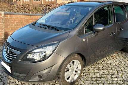 Opel Meriva 145.300 km 4.450 &euro; Oberhausen 46047