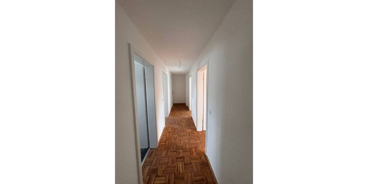 Etagenwohnung Mülheim an der Ruhr Broich - 3 Zimmer, 65 m&sup2;, 555&euro; | Angebot:26292894