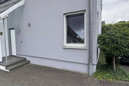 Haus zum Mieten in Rheinberg 1.200 € 126.1 m²