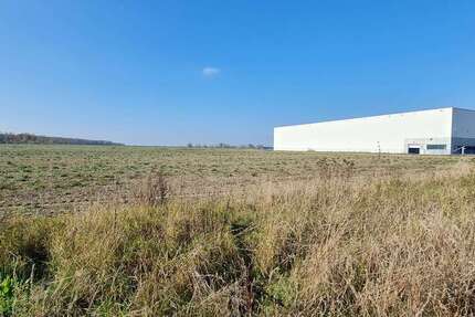 Grundstück in Kremmen 770.000 € 9997 m²
