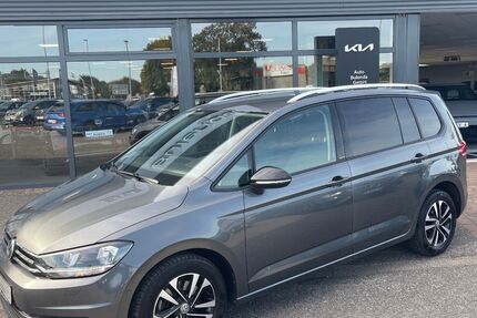 VW Touran 54.000 km 23.970 € Wesel 46485