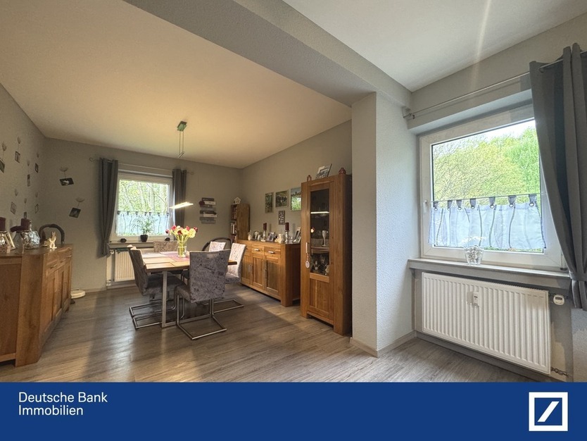 4-Zimmer-ETW mit Potenzial auf 5 Zimmer - ca. 105 m² Wohnfläche in ruhiger Lage auf Privatgrundstück