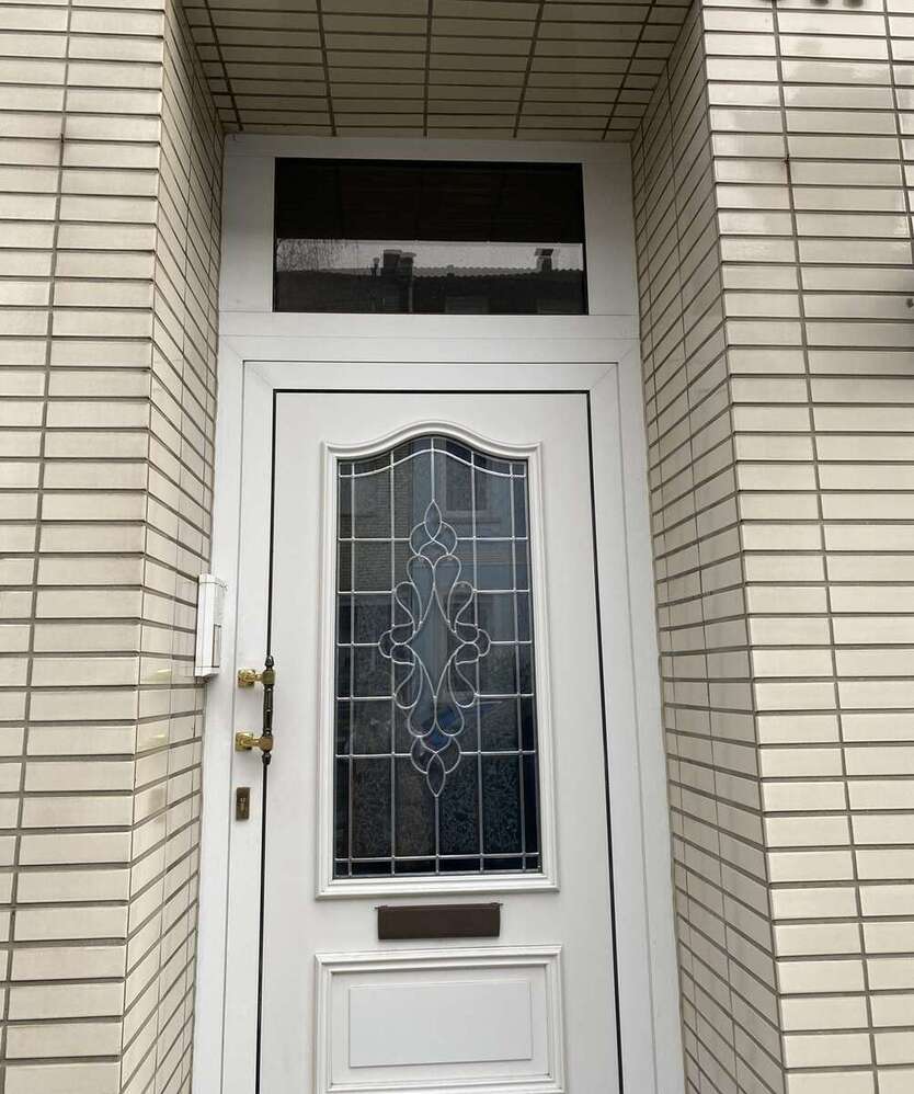 Wohnung zum Mieten in Krefeld 1.200 € 135 m² 4 zimmer