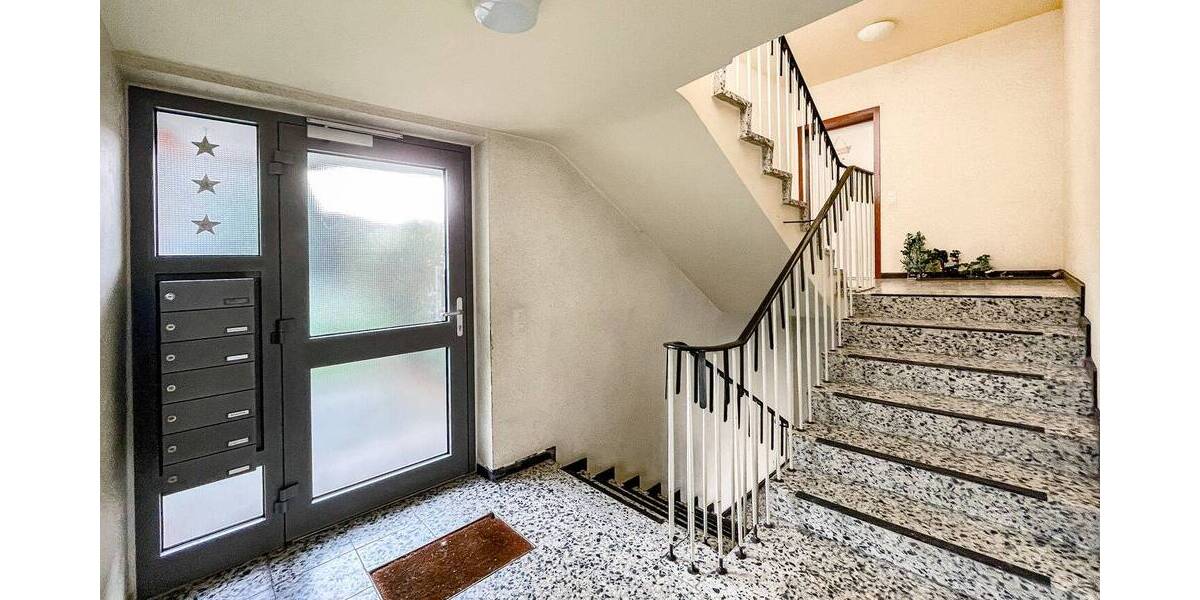 Etagenwohnung Bochum Langendreer - 4 Zimmer, 98 m&sup2;, 1.000&euro; | Angebot:26486176