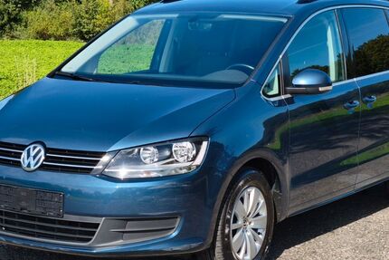VW Sharan 103.000 km 15.990 € Neukirchen-Vluyn 47506