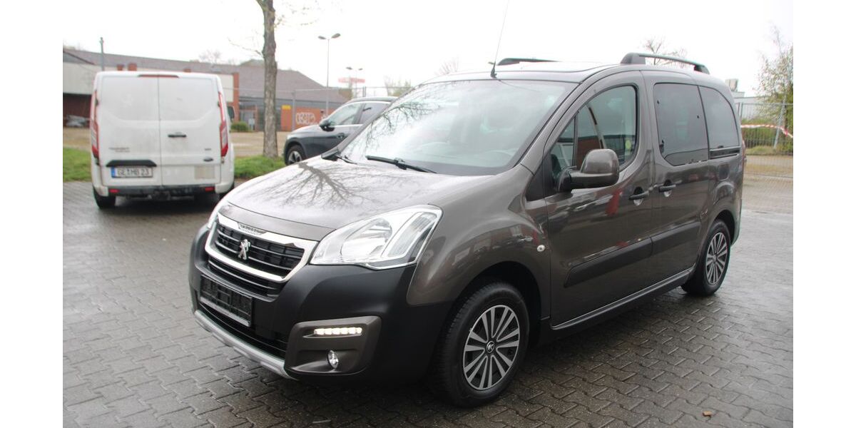 Peugeot Partner 221.700 km 6.250 &euro; Recklinghausen 45663