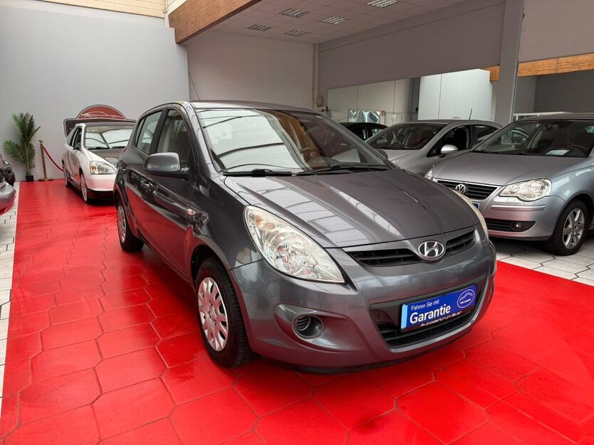 Hyundai i20 178.000 km 4.490 € Moers 47441
