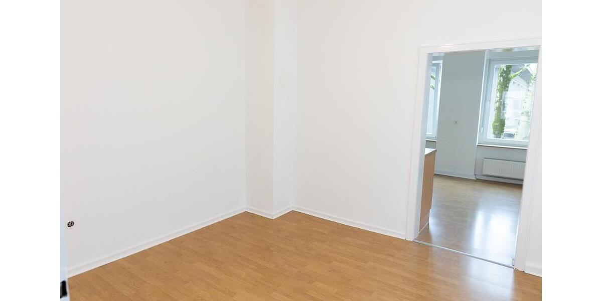 2 12 Zimmer Wohnung zu vermieten zentral gelegen stadtnah 2.5 zimmer