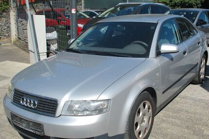 Audi A4 180.000 km 1.650 &euro; Oberhausen 46149