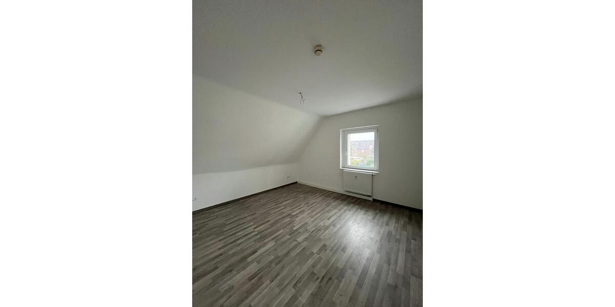 Bezugsfertige Wohnung - Einfach Möbel rein und Füße hoch! 3.5 zimmer