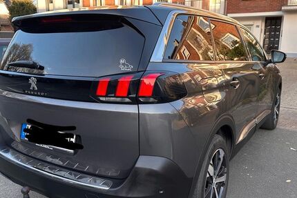 Peugeot 5008 103.000 km 13.999 &euro; Ratingen 40882