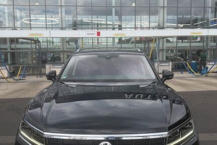 VW Touareg 75.000 km 37.500 &euro; Duisburg 47057