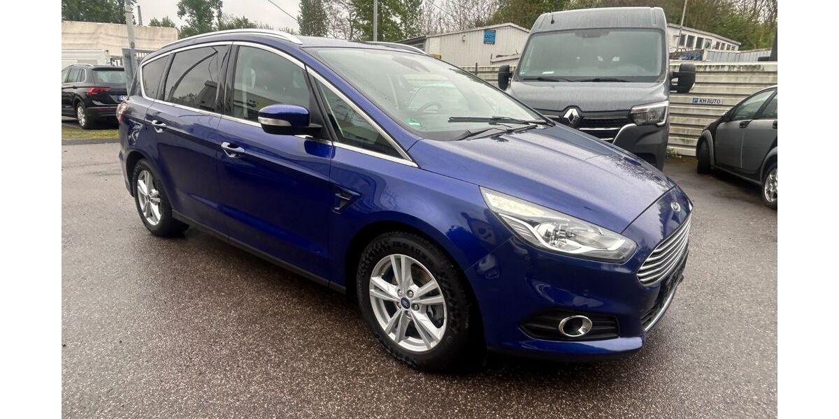 Ford S-Max 143.356 km 10.800 &euro; Essen 45326