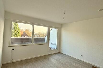 Kernsanierte 2-Zimmer Wohnung m. Loggia und neuem Badezimmer 2 zimmer