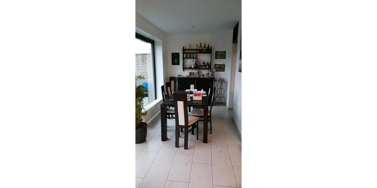 Etagenwohnung Rheinberg - 3 Zimmer, 94 m&sup2;, 1.000&euro; | Angebot:25297095