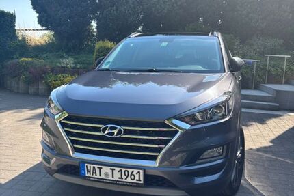 Hyundai TUCSON 63.000 km 15.500 &euro; bochum 44867