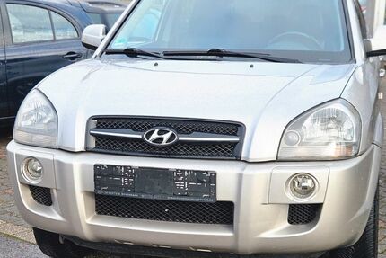 Hyundai TUCSON 143.000 km 4.499 &euro; Essen 45356