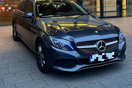 Mercedes-Benz C 250 191.000 km 18.900 € Gelsenkirchen 45886