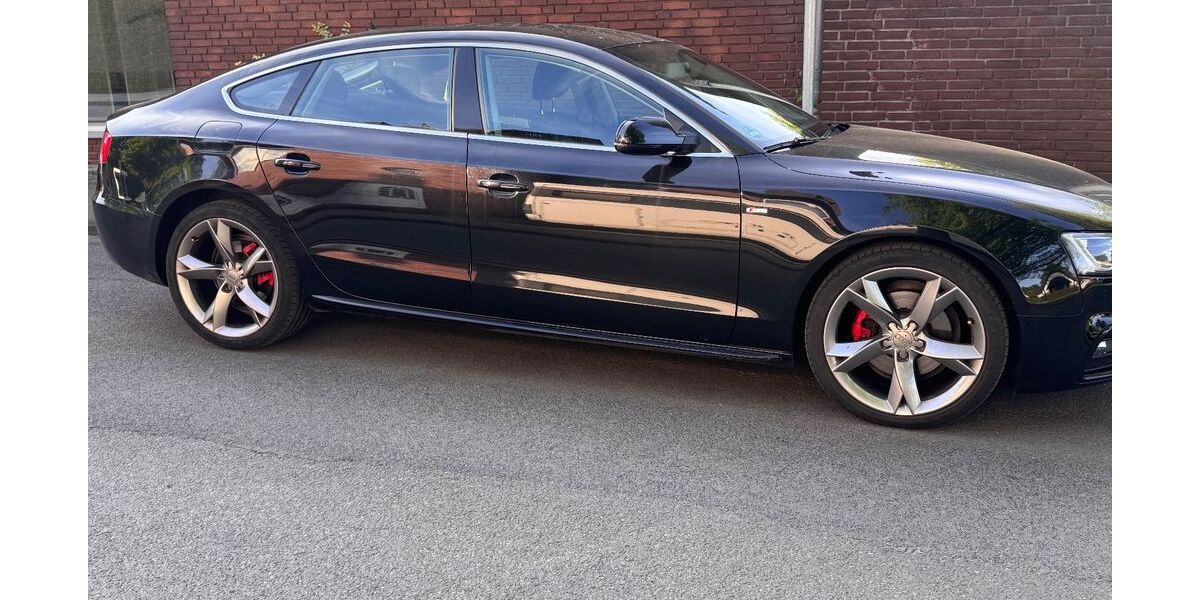 Audi A5 157.000 km 13.800 &euro; oberhausen 46147