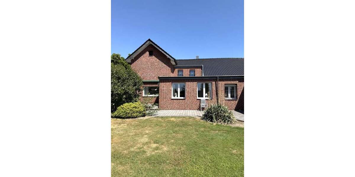 Einfamilienhaus Moers / Rheinkamp Rheinkamp - 9 Zimmer, 255 m&sup2;, 2.600&euro; | Angebot:27348153