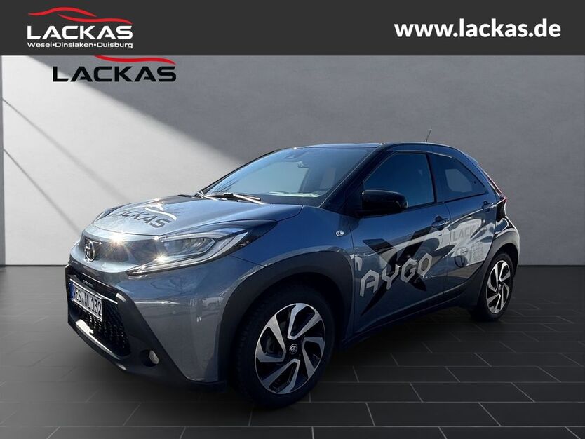 Toyota Aygo (X) 18.500 km 14.990 € Dinslaken 46537