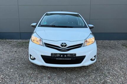 Toyota Yaris 200.000 km 4.700 &euro; Duisburg 47239
