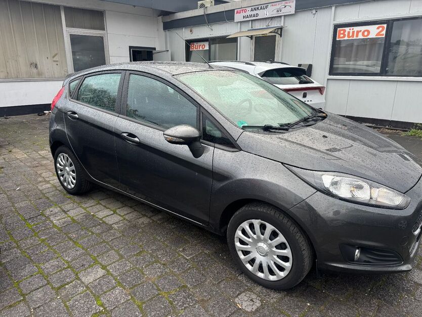 Ford Fiesta 160.000 km 3.700 € Bottrop 46242