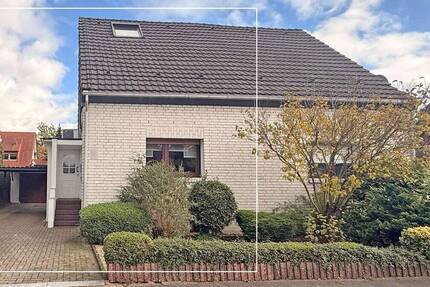 Charmante Doppelhaushälfte mit Garage, Carport und großzügigem Grundstück in Dinslaken-Averbruch 3 zimmer