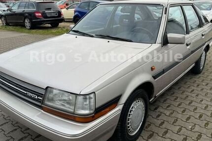 Toyota Carina