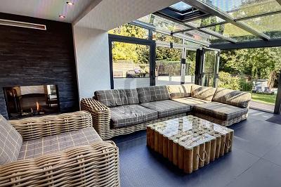 LUXURIÖSES TRAUMHAUS MIT POOL - Reihenendhaus Essen Stadtbezirk II | Angebot:25025216